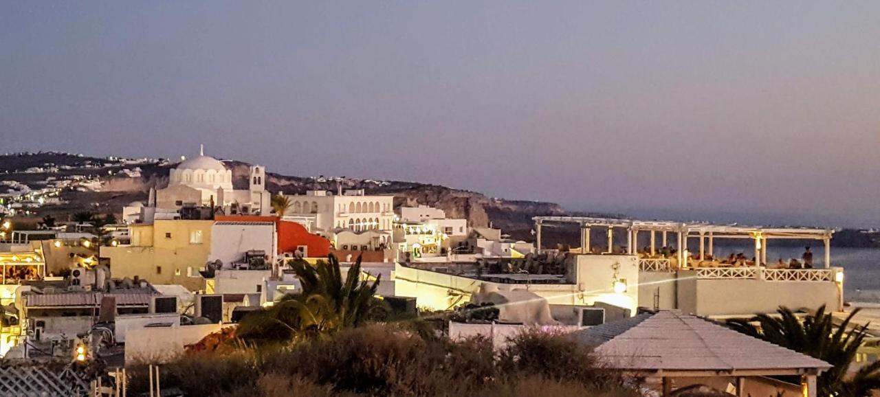 Santorini Pleasure Studios Fira  Exterior photo